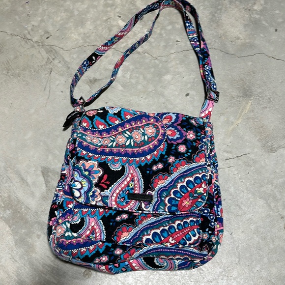 Vera Bradley Handbags - Vera Bradley Haymarket Paisley Pattern Hipster / LL-6‎